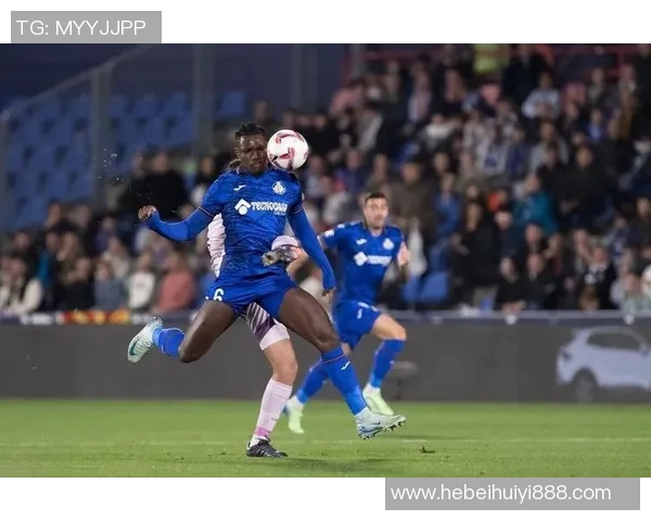 切尔西主场大胜布莱顿四球零封展现强大实力